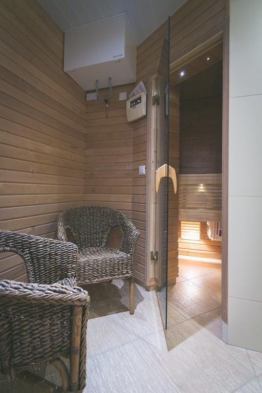 Arina Guest Apartment Kuressaare Room photo